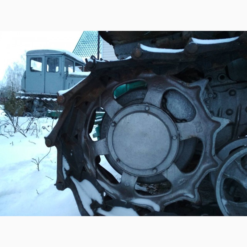 Фото 2. Бульдозер ДТ-74 без лопаты